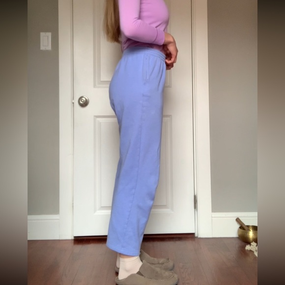 Lightly Cropped Periwinkle Sweatpants - Picture 3 of 4